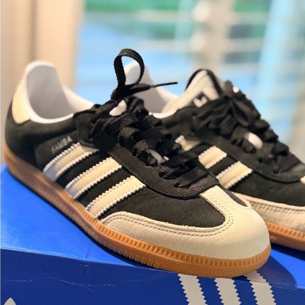 Adidas Men's Black and White Samba Sneakers